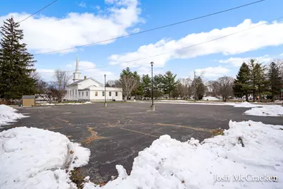 404 N Hudson Street SE, Lowell, MI 49331 - Photo 3