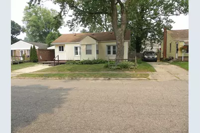 921 Burns Street, Niles, MI 49120 - Photo 1