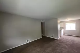 15985 Wellington St, Taylor, MI 48180 - Photo 3