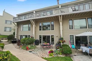 69 N Shore Dr, South Haven, MI 49090 - Photo 1