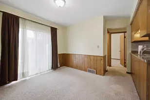 25248 Hass St, Dearborn Heights, MI 48127 - Photo 11