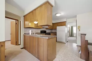 25248 Hass St, Dearborn Heights, MI 48127 - Photo 9