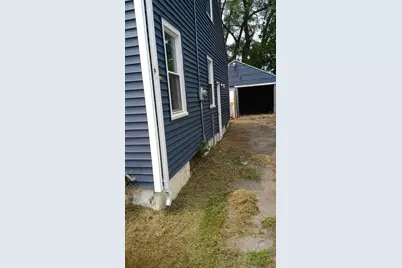 3419 Seneca Street, Flint, MI 48504 - Photo 5