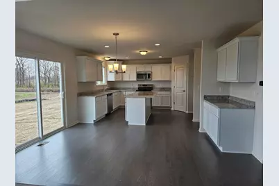 10637 Valley View Drive, Saline, MI 48176 - Photo 11