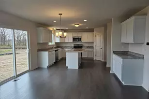 10637 Valley View Dr, Saline, MI 48176 - Photo 11