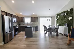 5806 Birdsong Ct SE, Grand Rapids, MI 49508 - Photo 11