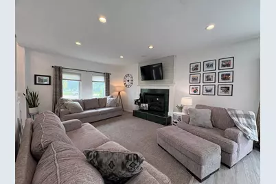 1694 Leisure Court, Dorr, MI 49323 - Photo 5