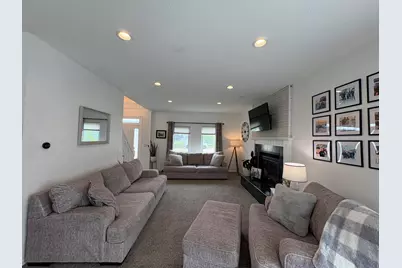 1694 Leisure Court, Dorr, MI 49323 - Photo 7