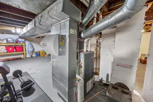 1628 Pennoyer Ave, Grand Haven, MI 49417 - Photo 25