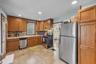 1628 Pennoyer Ave, Grand Haven, MI 49417 - Photo 15