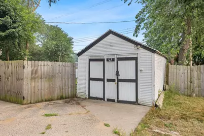 1628 Pennoyer Avenue, Grand Haven, MI 49417 - Photo 33