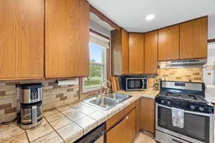 1628 Pennoyer Ave, Grand Haven, MI 49417 - Photo 13