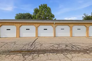 1041 Village Ln, Jenison, MI 49428 - Photo 23