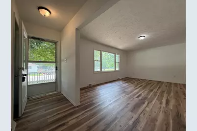 502 Clark Street, Buchanan, MI 49107 - Photo 5