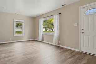 35553 Booth, Westland, MI 48186 - Photo 3