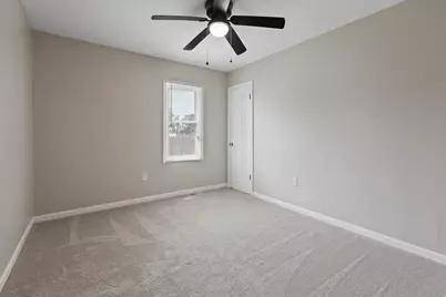 924 Oak Street, Adrian, MI 49221 - Photo 13