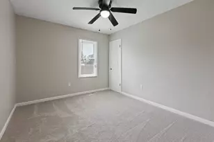 924 Oak St, Adrian, MI 49221 - Photo 13