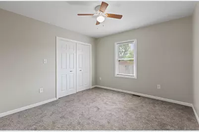924 Oak Street, Adrian, MI 49221 - Photo 15