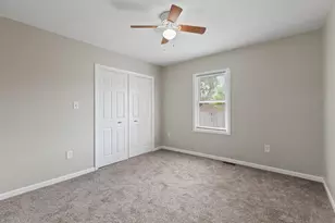 924 Oak St, Adrian, MI 49221 - Photo 15
