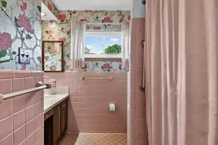 8455 Rockland St, Dearborn Heights, MI 48127 - Photo 13