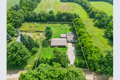 5523 S Lake Pleasant Road S, Osseo, MI 49266 - Photo 7
