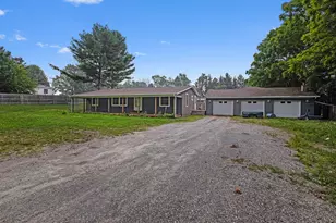 5523 S Lake Pleasant Road S, Osseo, MI 49266 - Photo 13