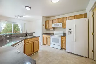 2677 Brooklyn Dr, Ypsilanti, MI 48198 - Photo 17
