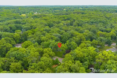 2700 Shadowbrook Drive SE, Grand Rapids, MI 49546 - Photo 57