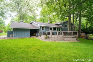 2700 Shadowbrook Dr SE, Grand Rapids, MI 49546 - Photo 47