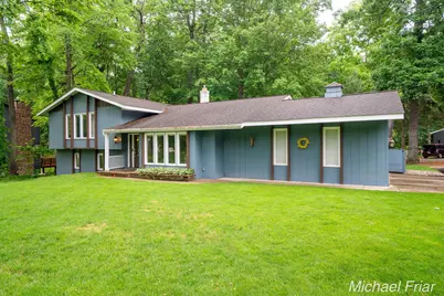 2700 Shadowbrook Drive SE, Grand Rapids, MI 49546 - Photo 1