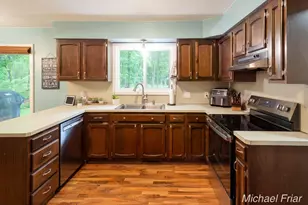 2700 Shadowbrook Dr SE, Grand Rapids, MI 49546 - Photo 21