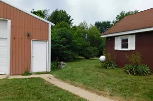 616 32nd St, Allegan, MI 49010 - Photo 31