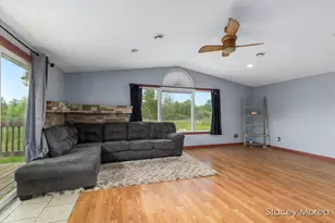 1910 Waterview Way, Crystal, MI 48818 - Photo 5