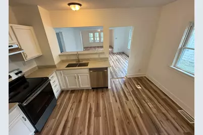 351 Erickson Street, Muskegon, MI 49442 - Photo 9