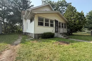 351 Erickson St, Muskegon, MI 49442 - Photo 3