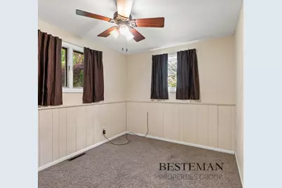 944 W Fennwood Circle, Muskegon, MI 49445 - Photo 31