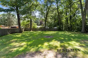 944 W Fennwood Cir, Muskegon, MI 49445 - Photo 15