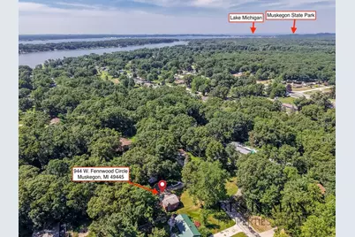944 W Fennwood Circle, Muskegon, MI 49445 - Photo 3