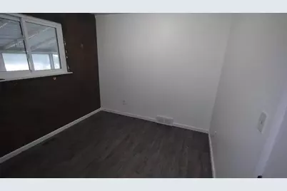 8601 Cedar Court, Ypsilanti, MI 48198 - Photo 19
