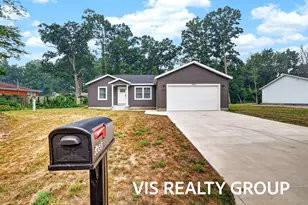 3685 Waalkes St, Norton Shores, MI 49444 - Photo 45