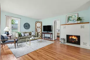 428 Pleasantview Dr, Battle Creek, MI 49017 - Photo 3