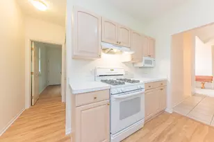 4682 Sawgrass Dr E, Ann Arbor, MI 48108 - Photo 17