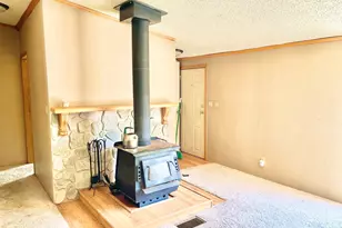 13830 Riverside Dr, Constantine, MI 49042 - Photo 5