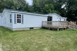 13830 Riverside Dr, Constantine, MI 49042 - Photo 17