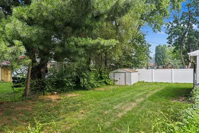 900 Jefferson Street, Three Rivers, MI 49093 - Photo 19