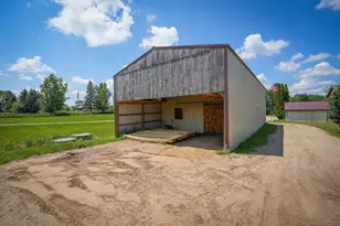 8565 S Cornwell Ave, Clare, MI 48617 - Photo 91