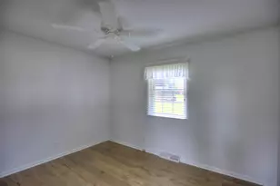 1201 Eastlane St, Jackson, MI 49203 - Photo 39
