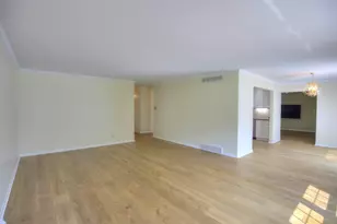 1201 Eastlane St, Jackson, MI 49203 - Photo 5
