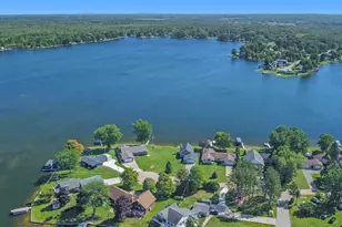 8611 Mohawk Trail, Howard City, MI 49329 - Photo 7