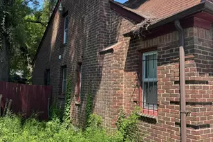 15819 Minock St, Detroit, MI 48223 - Photo 3